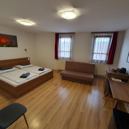 Citylife Rooms Mosonmagyarovar Exterior photo
